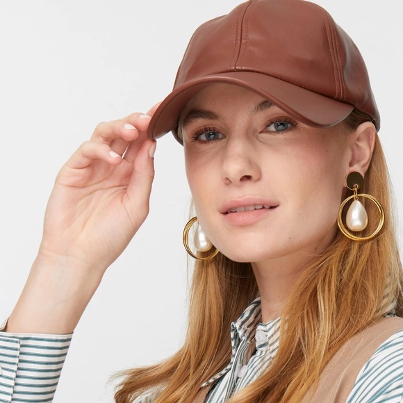 LELE SADOUGHI NWT AUTHENTIC WALNUT FAUX LEATHER BASEBALL CAP main image 13